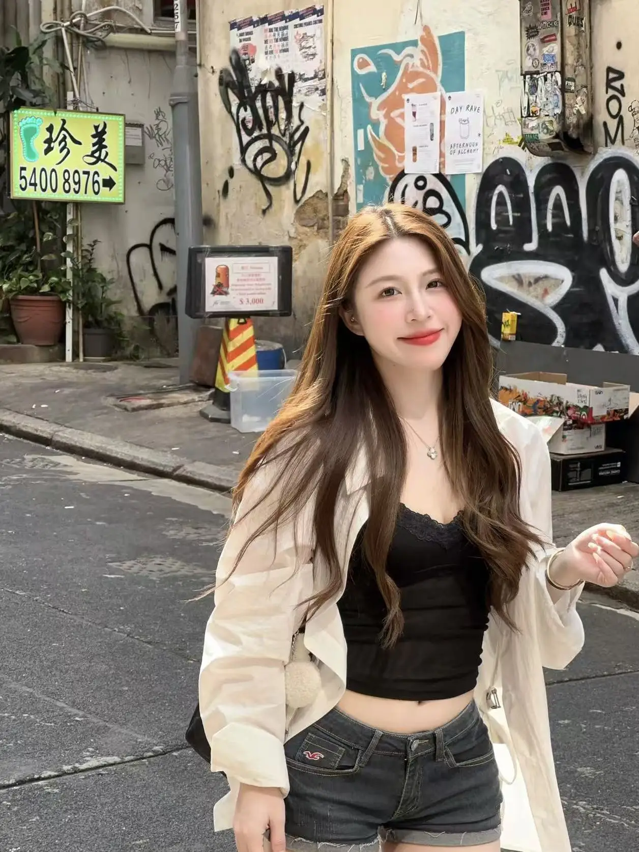 

Chic White Long Sleeve Shirt Women's Summer Casual Simple Match Loose Style Lapel Lazy Style Top Fashionable Versatile