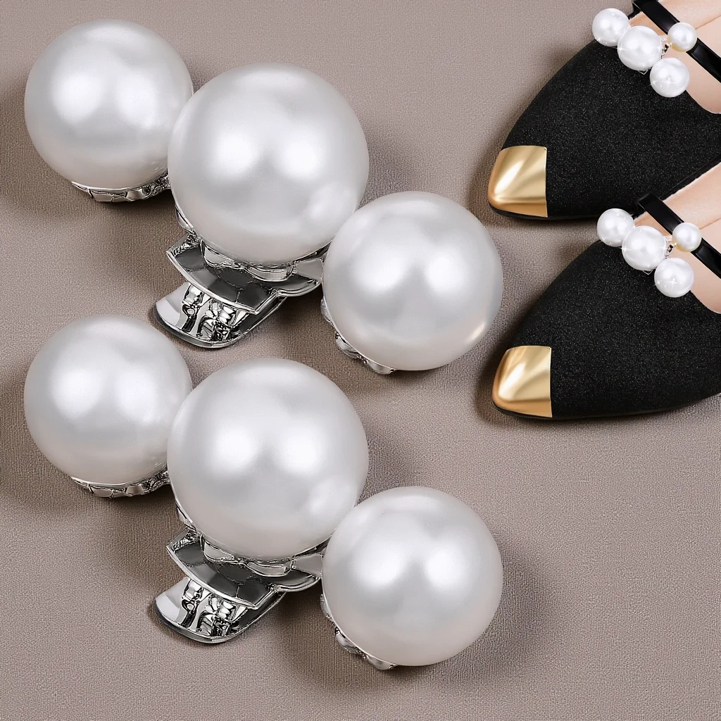 

2pcs Clips For Pumps Artificial Pearl Charms Decorative Clips For Flats Wedding Shoe Decorations Women Shoe Accessories