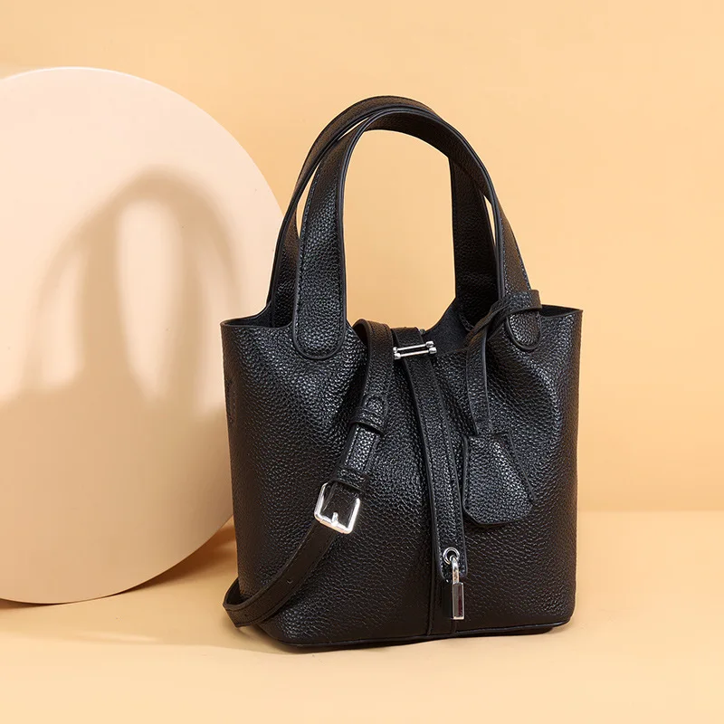 

2025 New Genuine Leather Bucket Bag Women's Vintage Large Tote Bag Top Grain Cowhide Shoulder Purse Summer