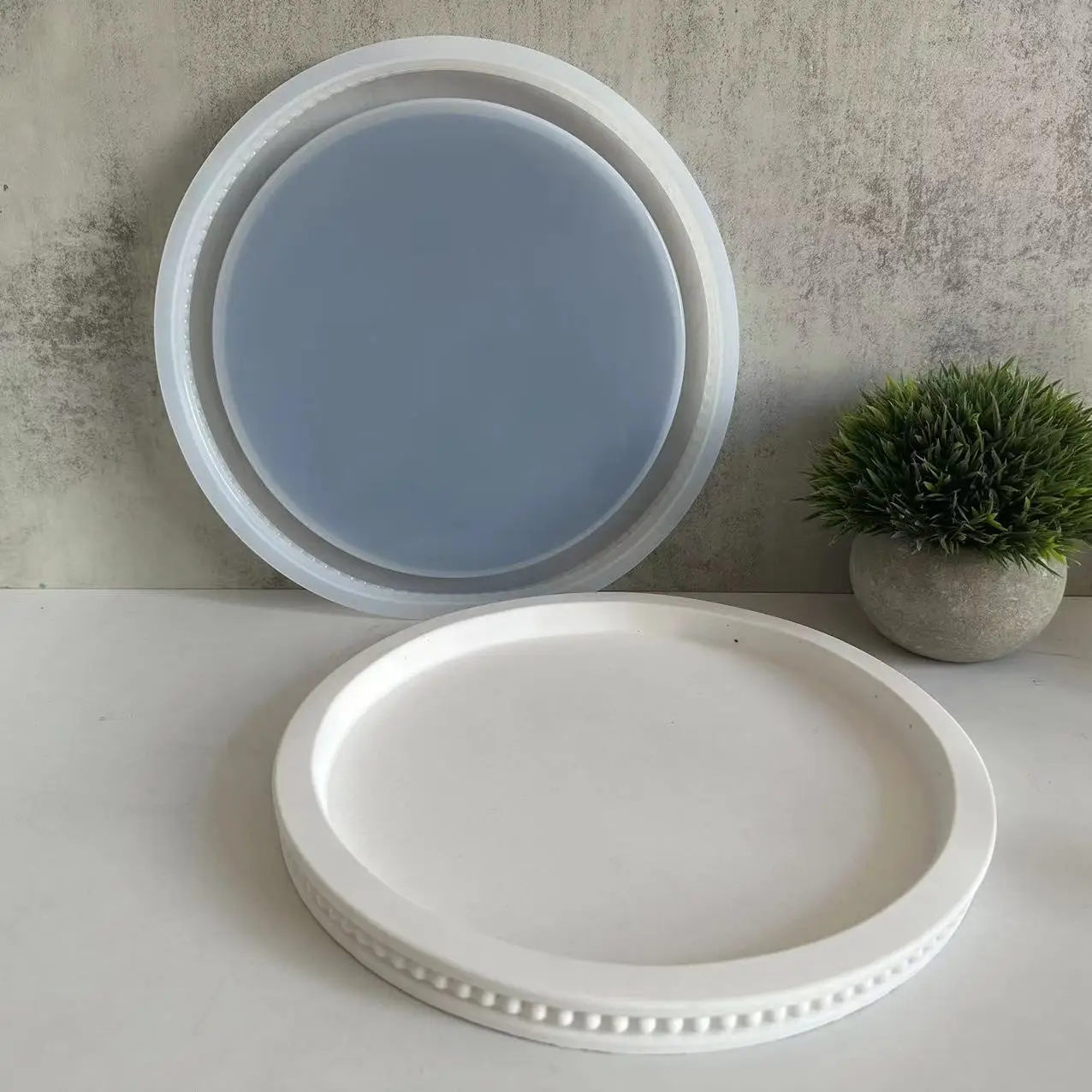 Large Round Plates Candle Trays Silicone Molds DIY Gypsum Aromatherapy Resin Jewelry Oranments Decoration Mold Cement Molds