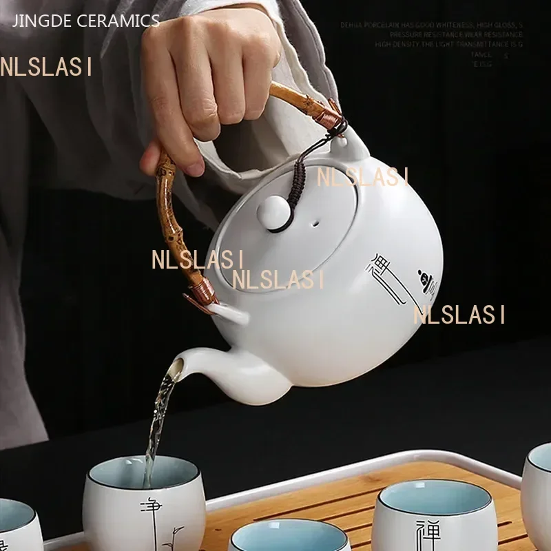 680ml Large Capacity Ceramic Teapot Zen Beam Pot Home Beauty Tea Set White Porcelain Tea Infuser Traditional Tea Accessories - view 3