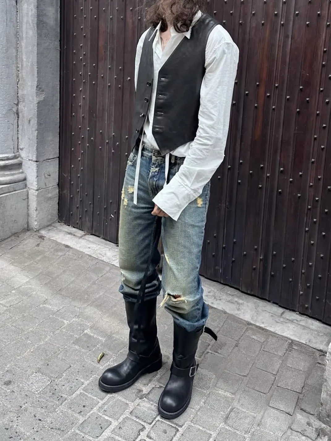 Ann 26 Show Piece Strap Washed Blue Vintage Distressed Bootcut Jeans