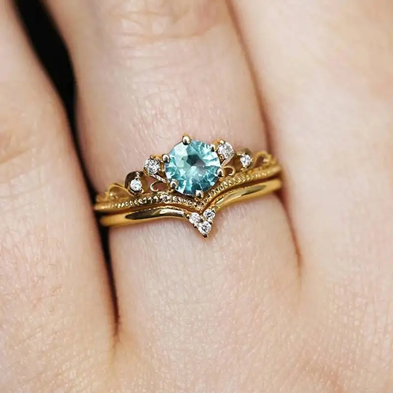Huitan 2 Teile/satz Frauen Ringe Einfache Elegante Design Zubehör Intarsien Helle CZ Mode Chic Schmuck für Hochzeit Verlobung Party