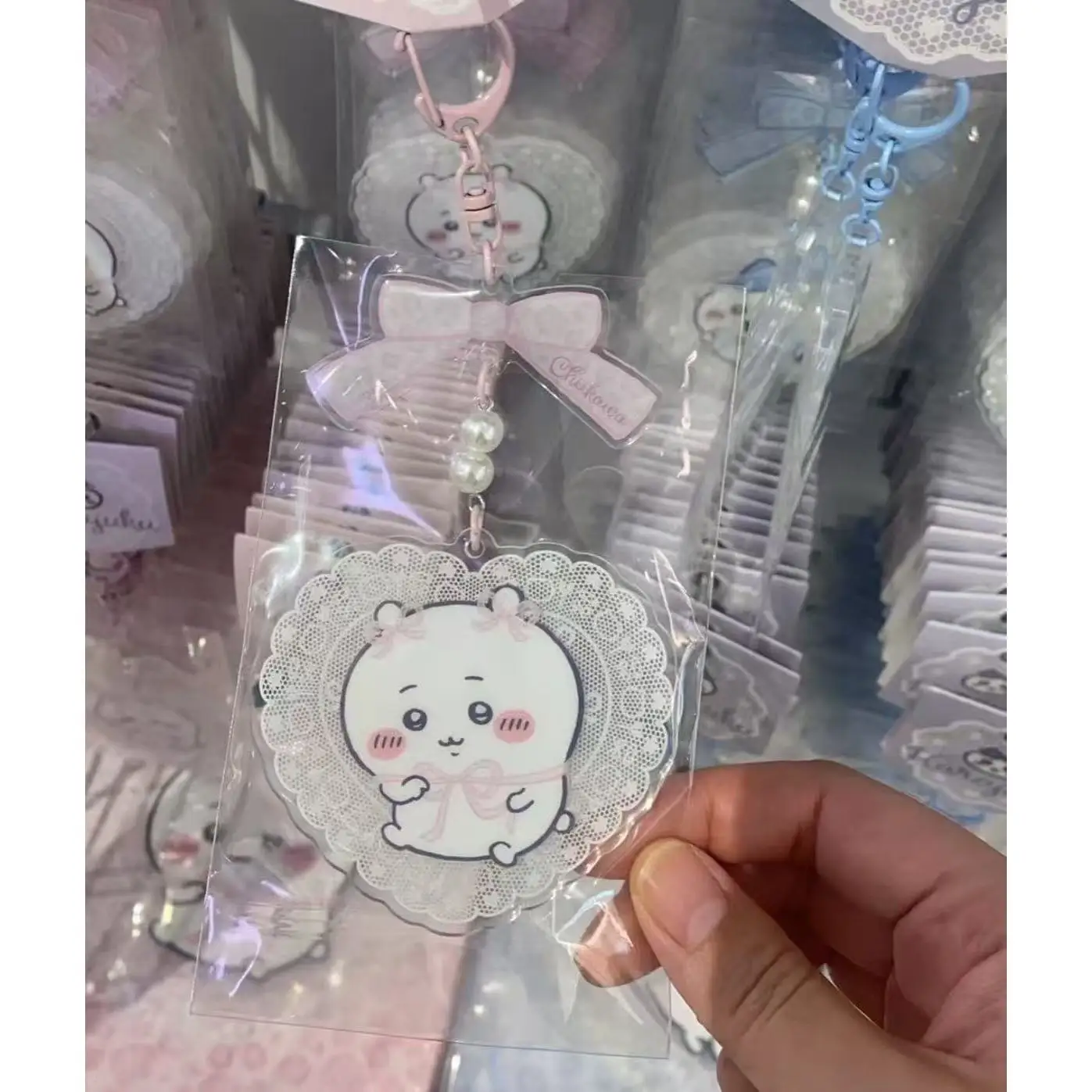 Lovely Ckw Lace Bowknot Acrylic Bag Pendant Harajuku Style Cute Anime Character Keychain with Pearl & Lace Trim Sweet - view 3