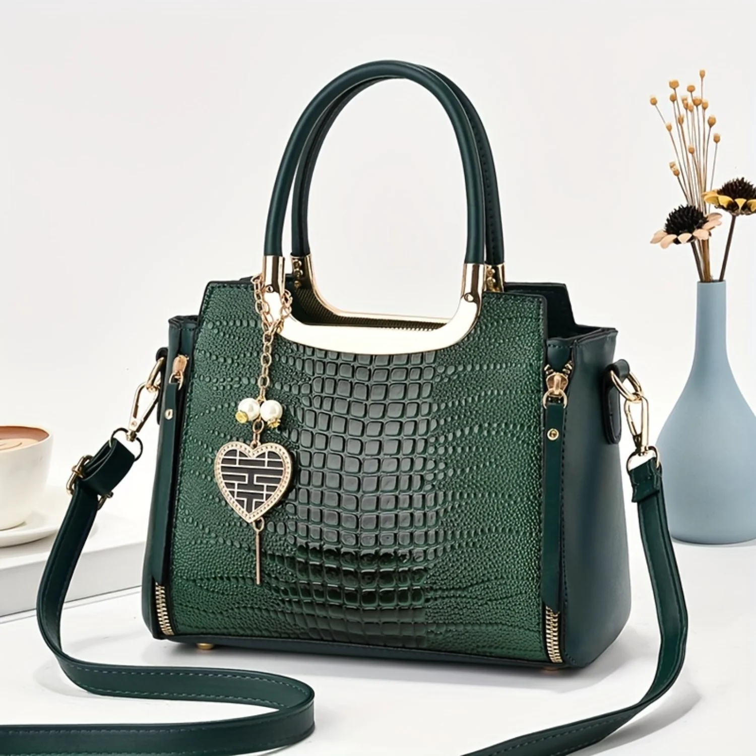 Chic Crocodile Pattern Handbag for Women - Versatile Shoulder & Crossbody Bag - Durable Design - Daily & Evening Wear