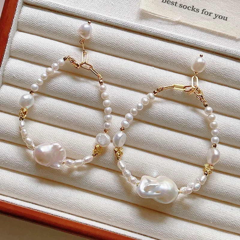 natural-irregular-baroque-freshwater-for-women-niche-light-luxury-high-end-pearl-bracelet-gift-handstring