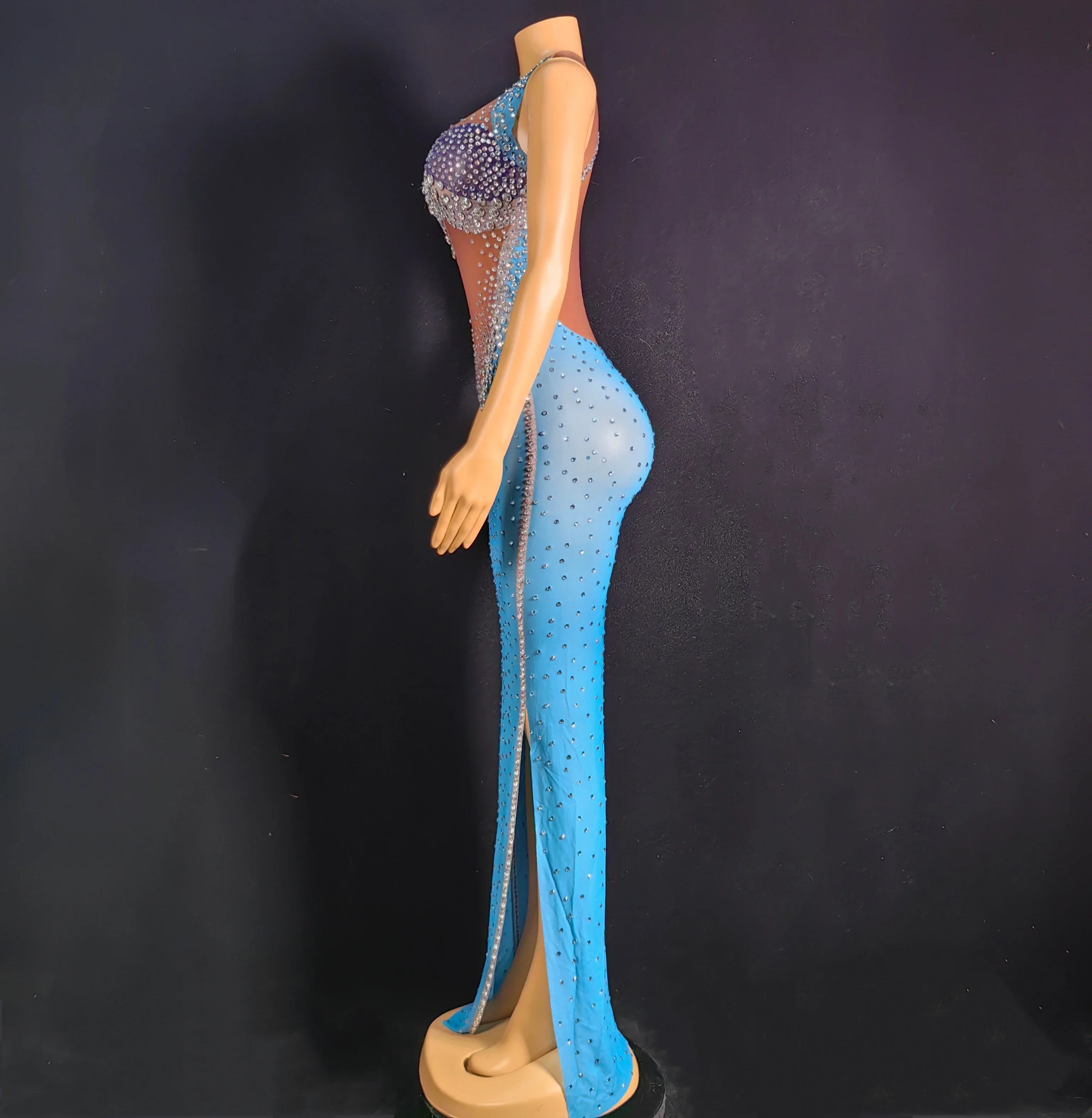 Sukienka na wieczór, obcisła, na studniówkę, materiał na ukończenie szkoły 2025, damska, prześwitująca, urodzinowa, królowa, bez rękawów, z dżetami, na bal, ślub, na scenę, długa.