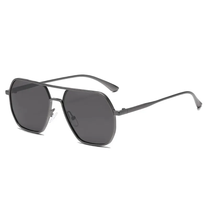 Vintage Polarized Sunglasses Men Fashion Black Shades Eyewear Retro Trendy Brand Design Sun Glasses for Driving Fishing Unisex