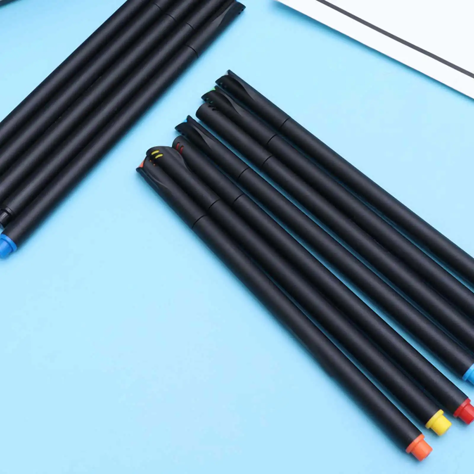 12Pcs Fine Point Drawing Pens Colored Markers Set Lightweight Comfortable Grip Ideal for Painting Planner Note Taking Home
