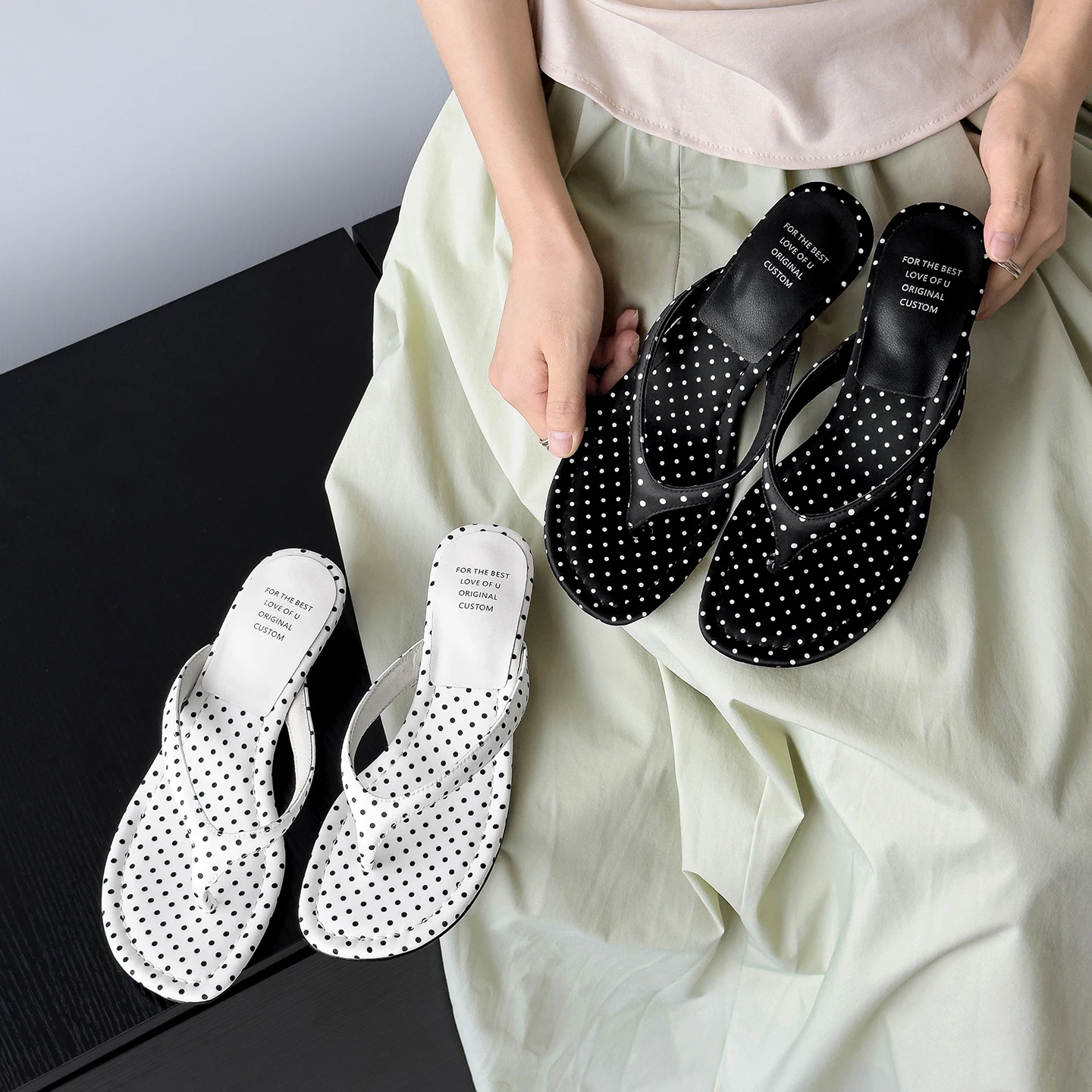 2026 new summer women sandals natural leather 22-25cm dots satin+sheepskin+pigskin split toe mules women slippers Flip-flops