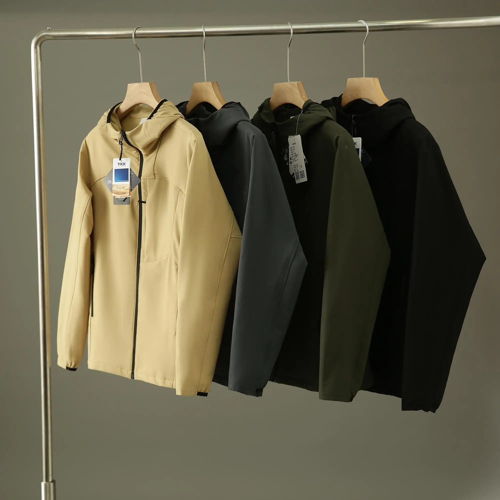 

Men's Outdoor Softell Jaet Fce Lined Hooded Windproof Waterproof Autumn Winter Faionable Youth Stand Fit Zipper C...