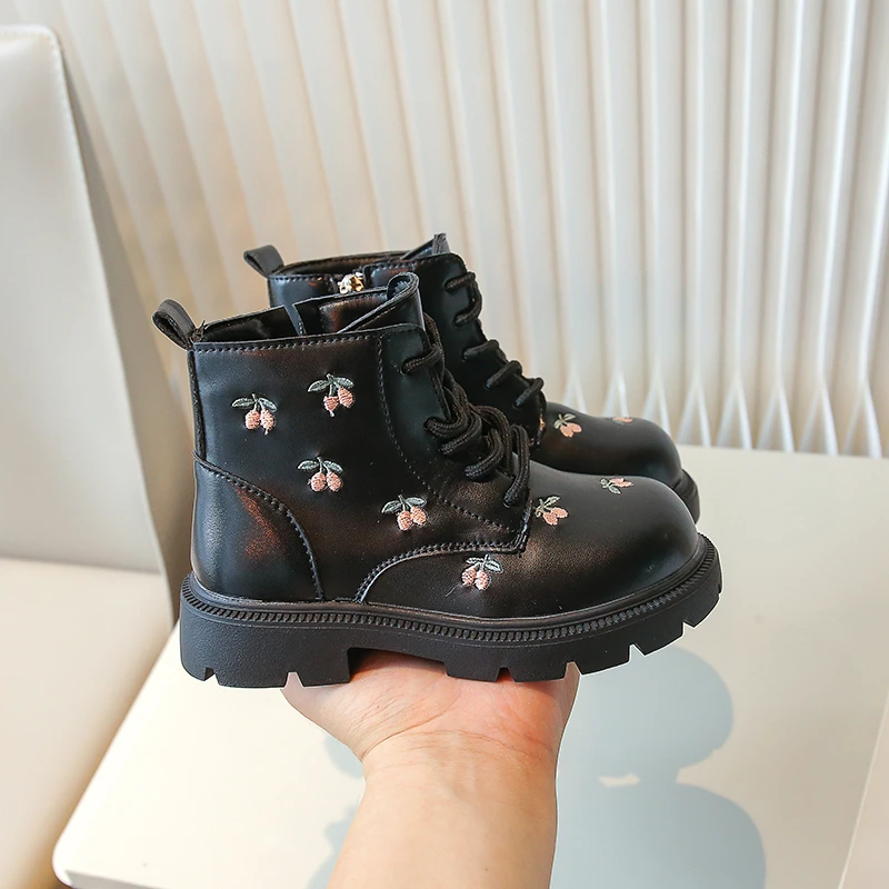 Girls Leather Boots Flat Midtube Front Strap Side Zipper Waterproof Non-slip Warm Winter Girls Leather Boots Sandalias De Mujer