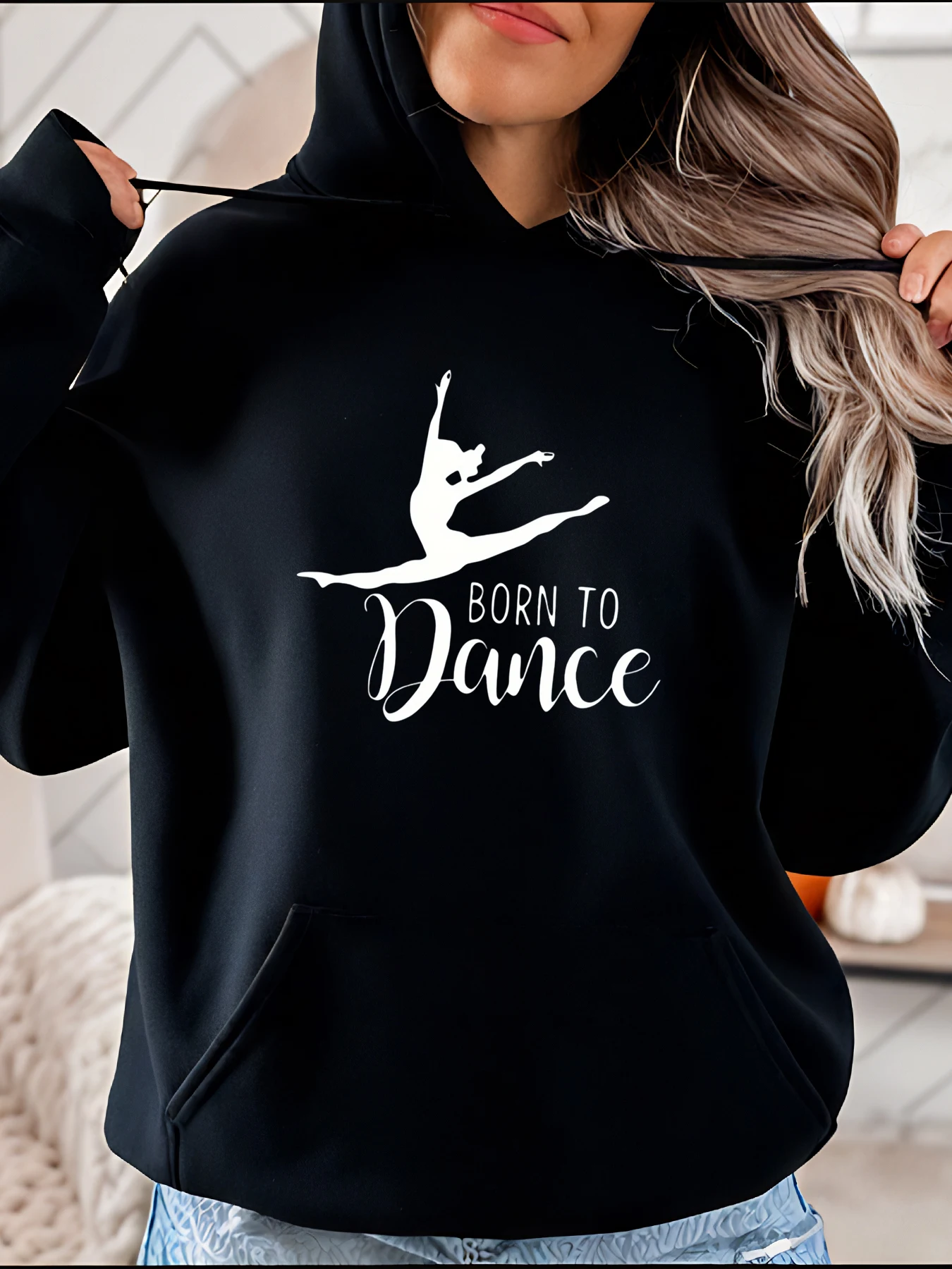 เสื้อฮู้ดลายนักเต้นบัลเลต์ สไตล์ลำลอง สีขาว ลายกราฟิก สำหรับผู้หญิง ใส่ซ้อมเต้น