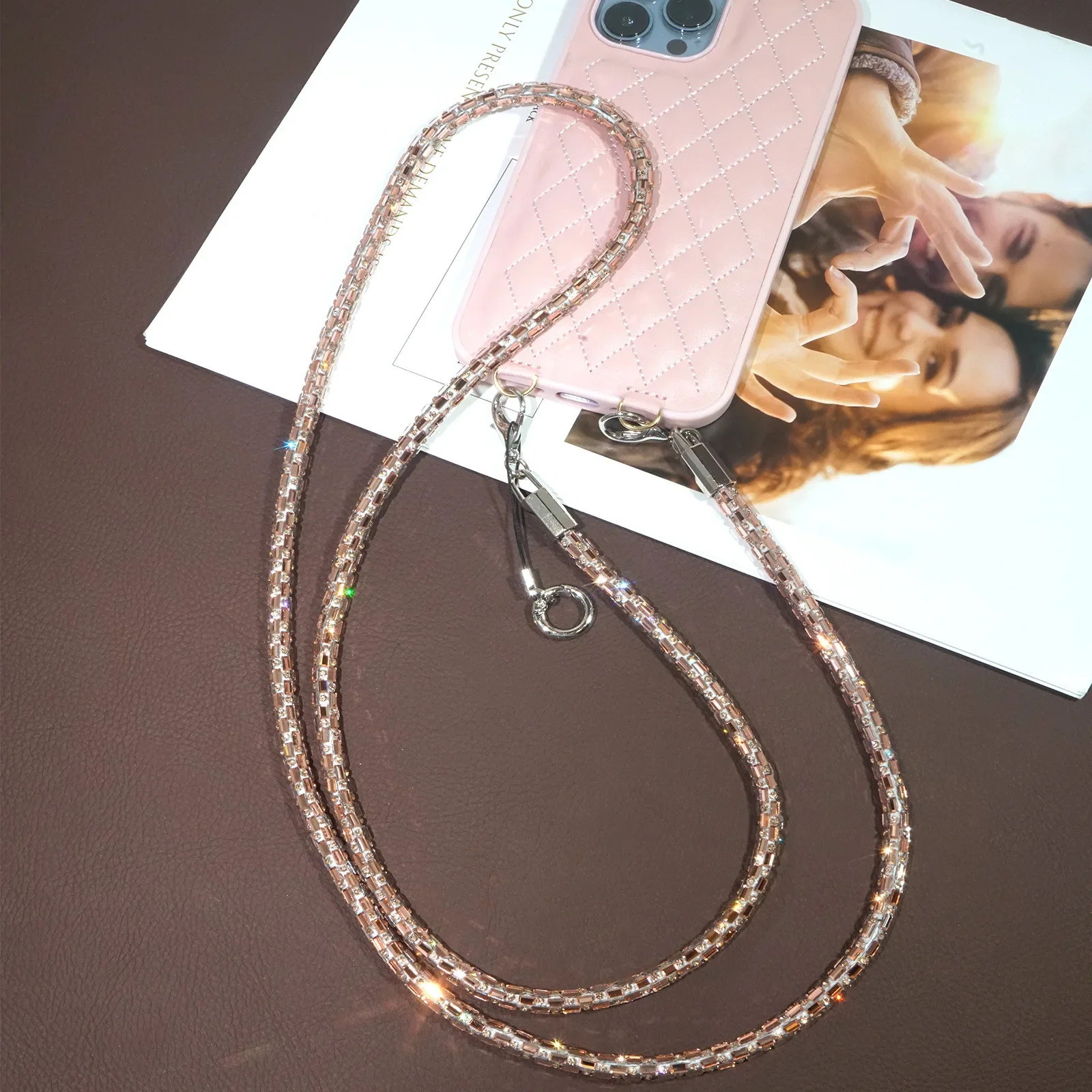 

High-Quality Diamond Embel Lanyard Rhinestone Mobile Phone Crossbody Chain,Bag Chain Universal Backable phone anti lost Accessor