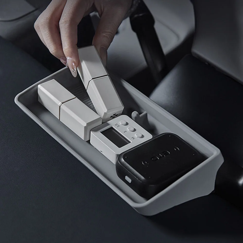 

Подходит для Leapmotor A10 2026: Органайзер за приборной панелью, силиконовая накладка для модификации интерьера, легко чистится