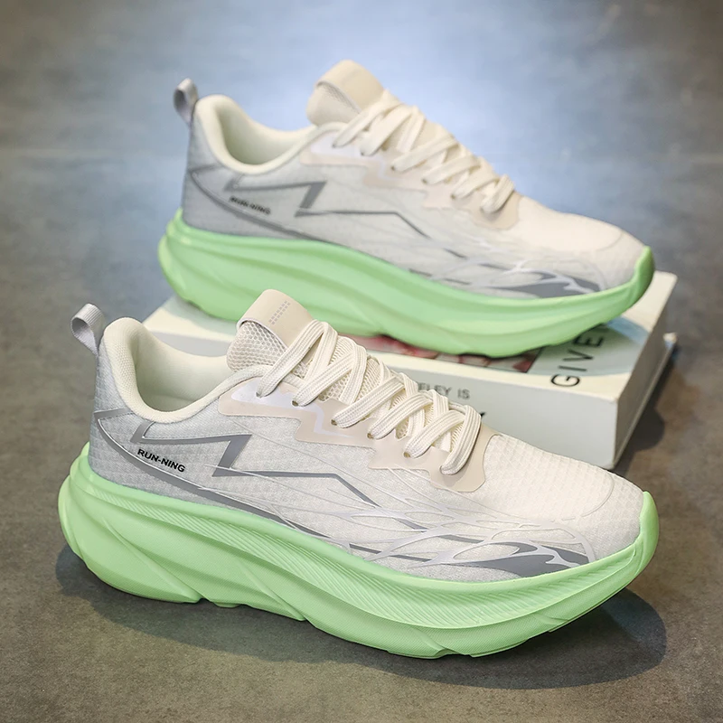 

Дышащая повседневная мужская обувь с толстой сеткой, осень 202, новая мужская спортивная обувь, уличные удобные нескользящие кроссовки для мужчин