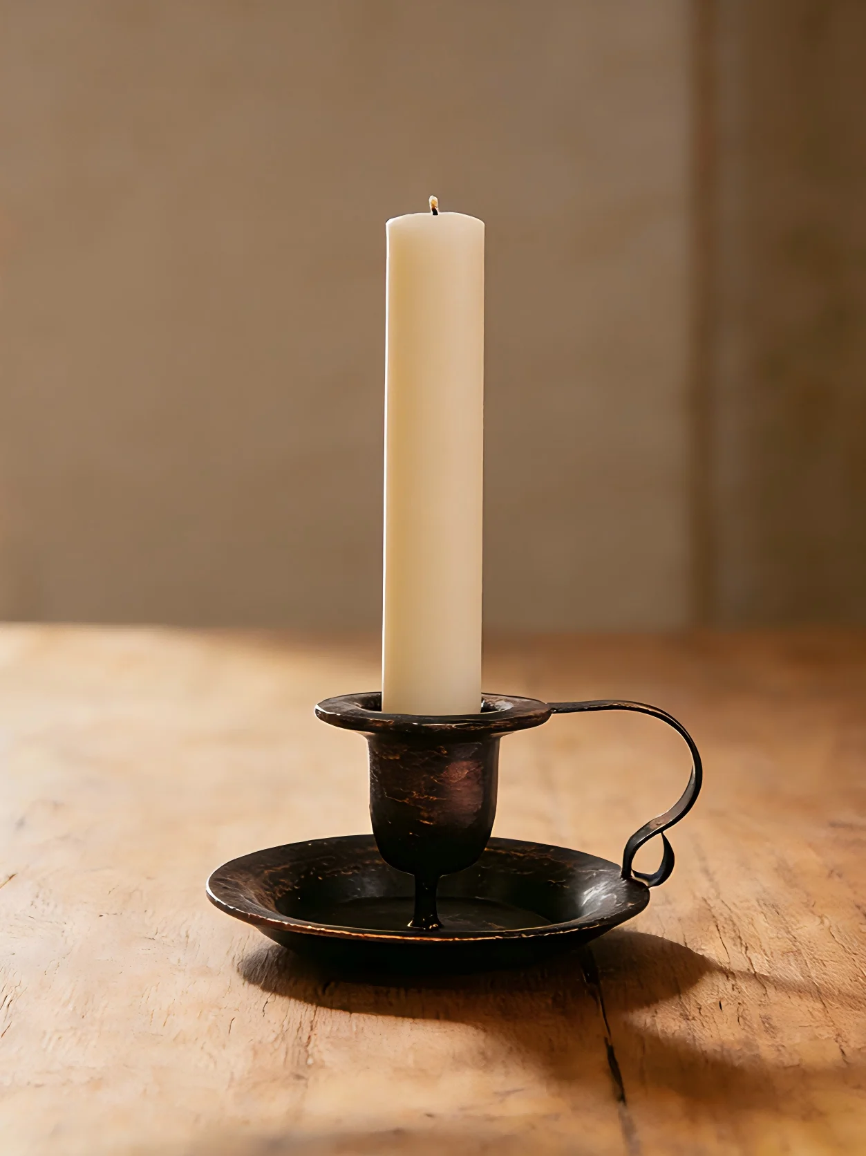 Retro Iron Candlestick 1 Piece Desktop Tabletop Candle Stand Home Decor