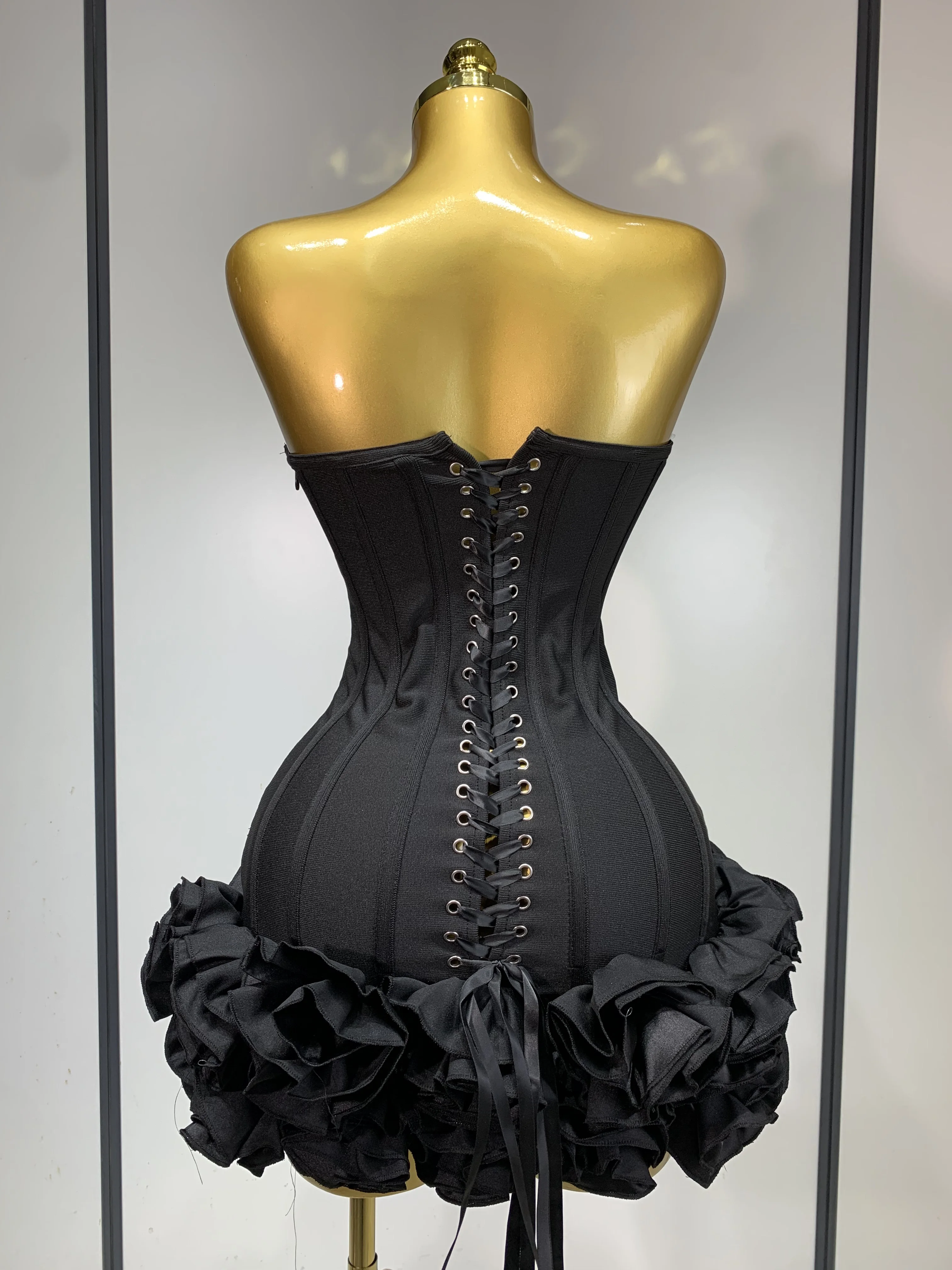 Women Sexy Strapless Backless Flower Embellished Mini Bandage Dress Bodycon Celebrity Party Cocktail Evening Party Club Dresses 197 S268e69a434d34e9c8c366d46f6f7ee1f7