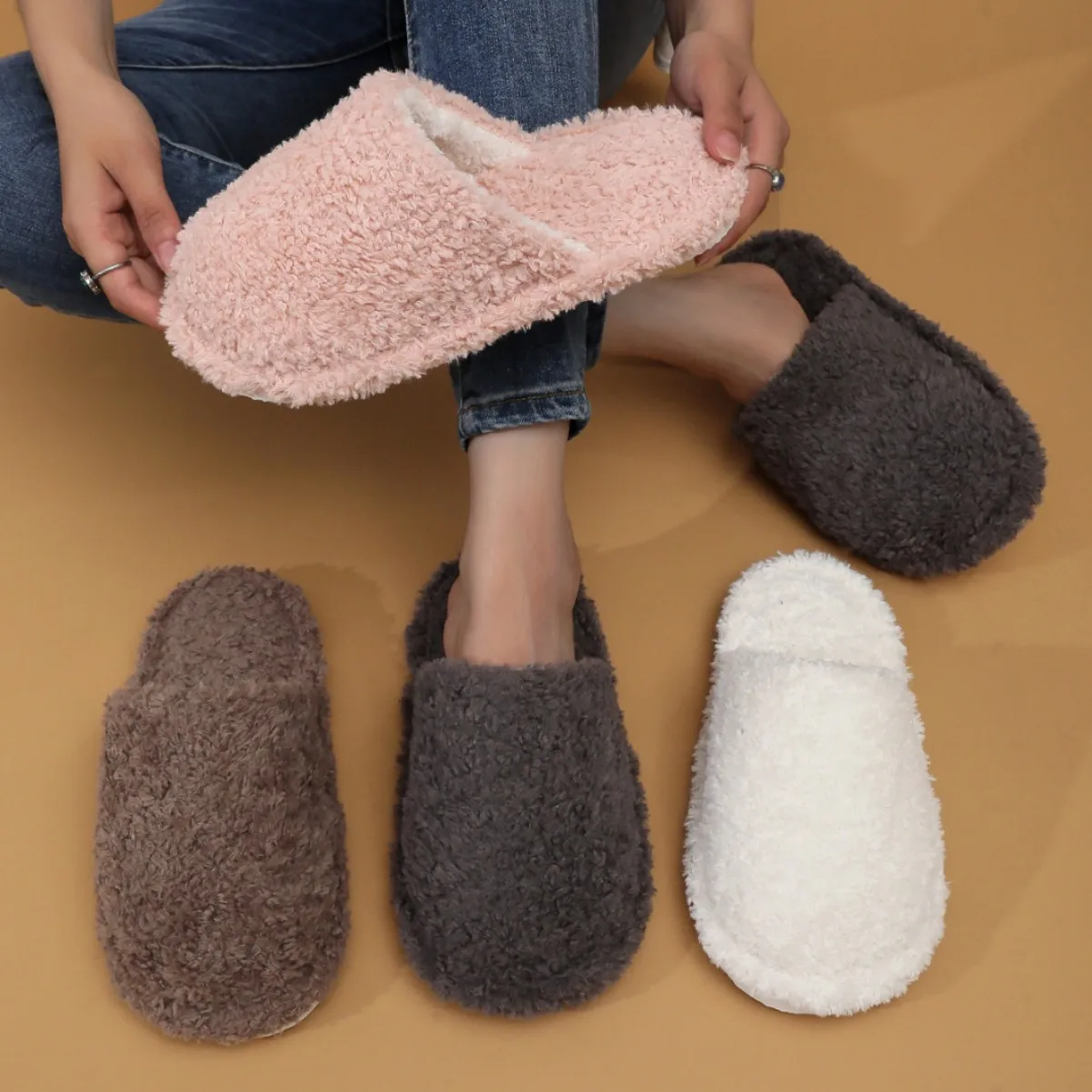 Simple Solid Color Closed-Toe Home Silent Cotton Slippers for Men and Women, Indoor Warm Non-Slip Silent Soft-Soled Slippers