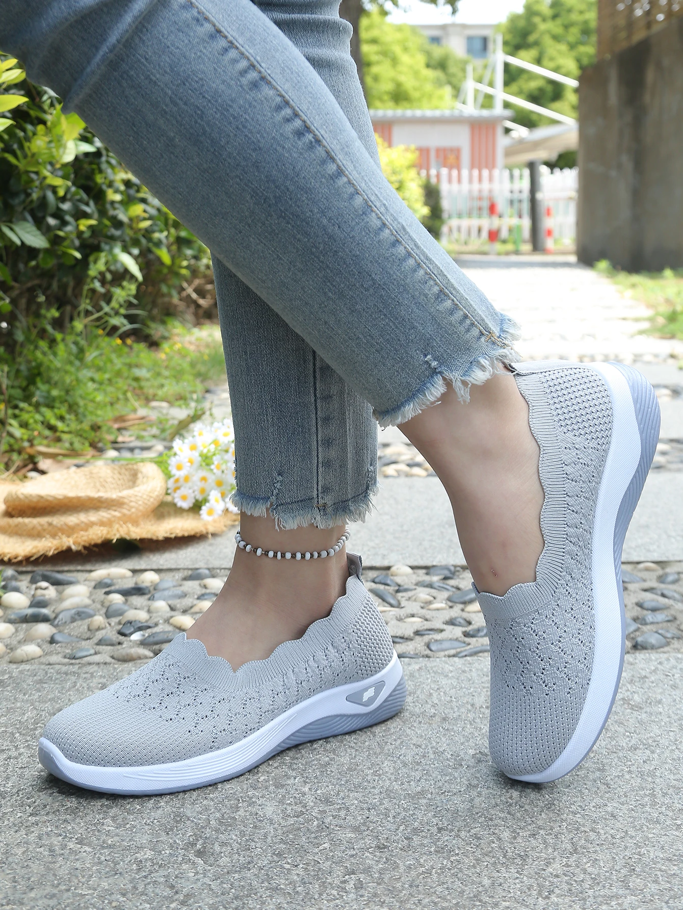 Damen-Slip-On-Freizeitsneaker aus Strick, atmungsaktive, leichte Komfort-Wanderschuhe mit Muschelbesatz, kostenloser Versand – Detail 14