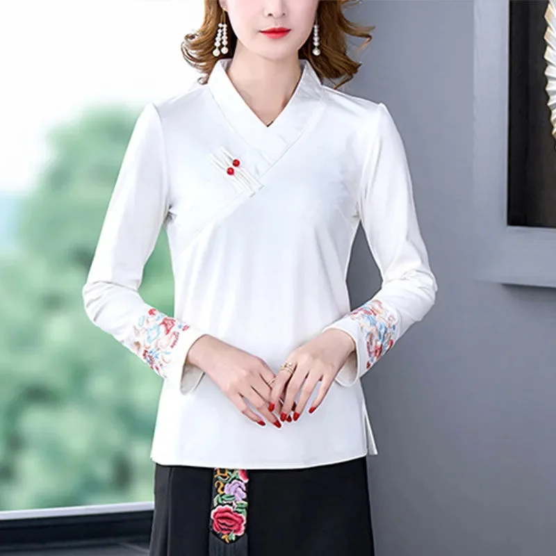 Spring Autumn Casual Shirt 2024 New Chinoiserie V-Neck Coil Buckle Women's Clothes Pullover Blouse Fashion Embroidery Top Female