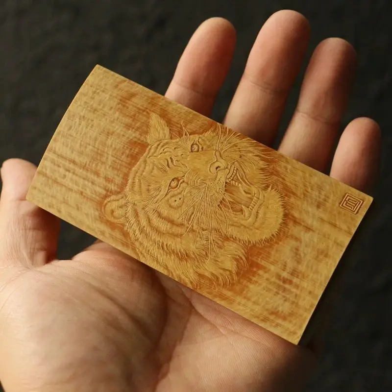 

Old Yuzhu push cover cigarette case handle