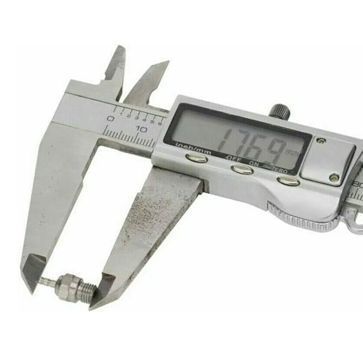 3232X dla 1/10 T-Maxx 2.5/3.3 dedykowane 6 szt. Super wytrzymałego średniego świeca żarowa N4