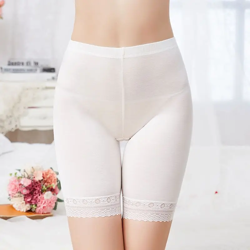 New Safety Pants for Women Large Size Fat MM Five-point Leggings Anti-exposure Women's Summer Lace Insurance Pants Shorts