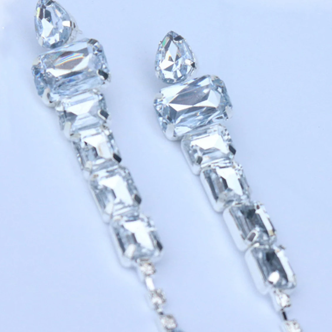 Exaggerated Sparkling Large Crystal Tassel Earrings Jewelry Fashion Banquet Party Rhinestone Wear Jewelry Accessories