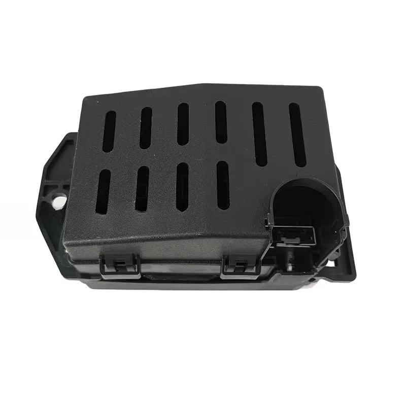 

Для Changan RuiXing M80 CX70 Honor 1 шт., крышка страховой коробки, релейная коробка, отсек двигателя, предохранители, верхняя крышка, черная, новинка