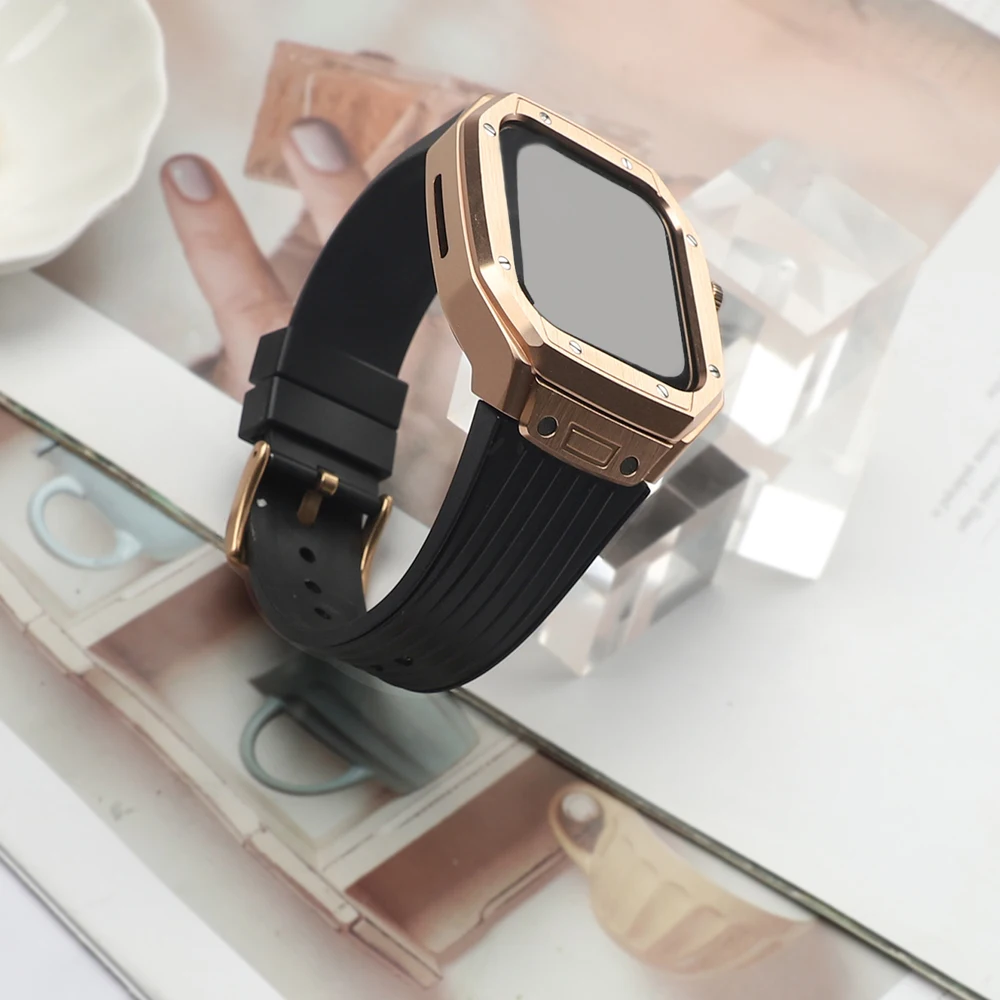 One-Piece Starp Case For Apple Watch 9 8 7 45mm Alloy Cover+TPU Band iWatch Series SE 6 5 4 44MM Luxury Modification Accessories