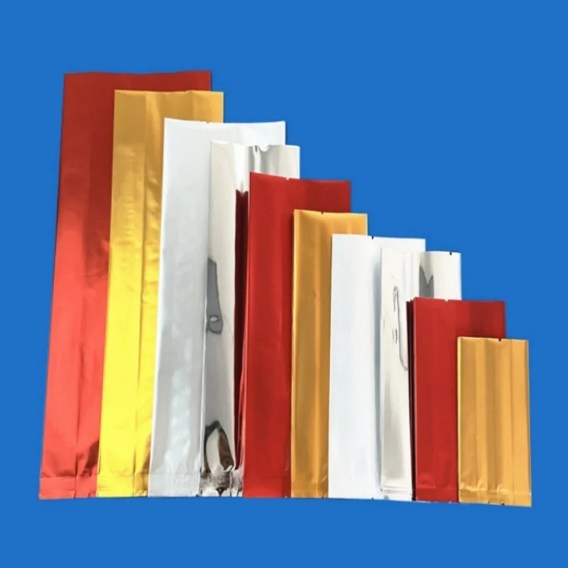 100 SZT. Torebek z bocznymi podkładkami, otwartym wierzchem, z folii aluminiowej w kolorze złotym, do samodzielnego nadruku logo, na przyprawy, kawę w proszku, herbatę, matcha, kakao, zgrzewane, do przechowywania.
