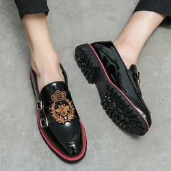 Men's Loafers Slip-On Patent Leather Fashion Daily Business Casual Men Shoes Wedding Party Embroidered Double Buckle Dress Shoes