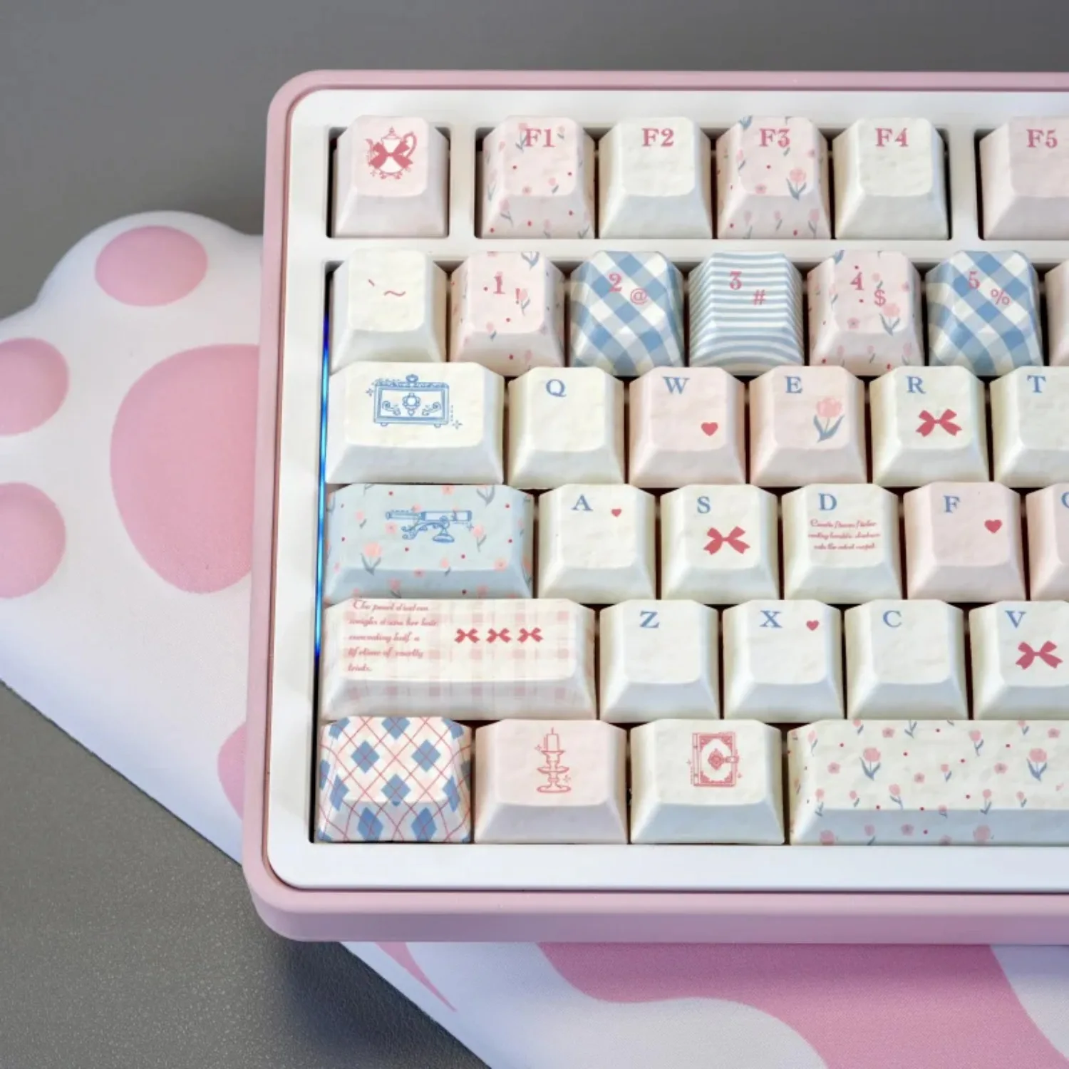 

Rococo Keycap Blue Butterfly Keyboard Cap Original Factory Love Letter First LoveinsMichaelwootingCustomized Magnetic Axis Keyca