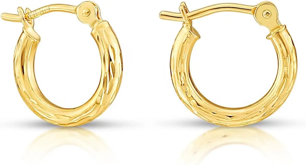 

Hand-Engraved 14K Yellow Gold Round Hoop Earrings with Full Diamond-Cut Design