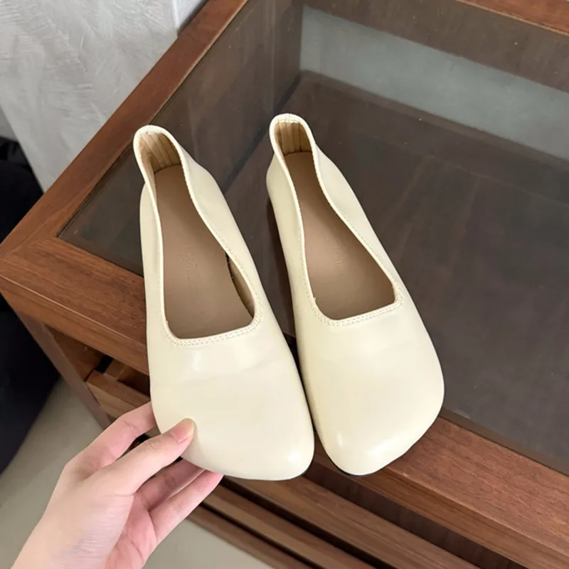 Bailamos الخريف النساء حذاء مسطح موضة جولة تو Ladie أحذية الباليه لينة كعب مسطح في الهواء الطلق أحذية ماري جين عادية