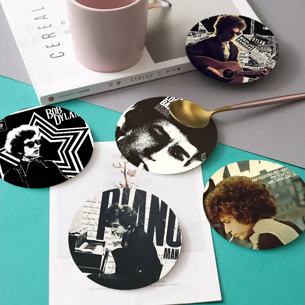 Classic Singer Bob Dylan Round Coasters Insulated Durable Cups Coffee Coaster Plate Mats Home and Decoration Kitchen Utensils