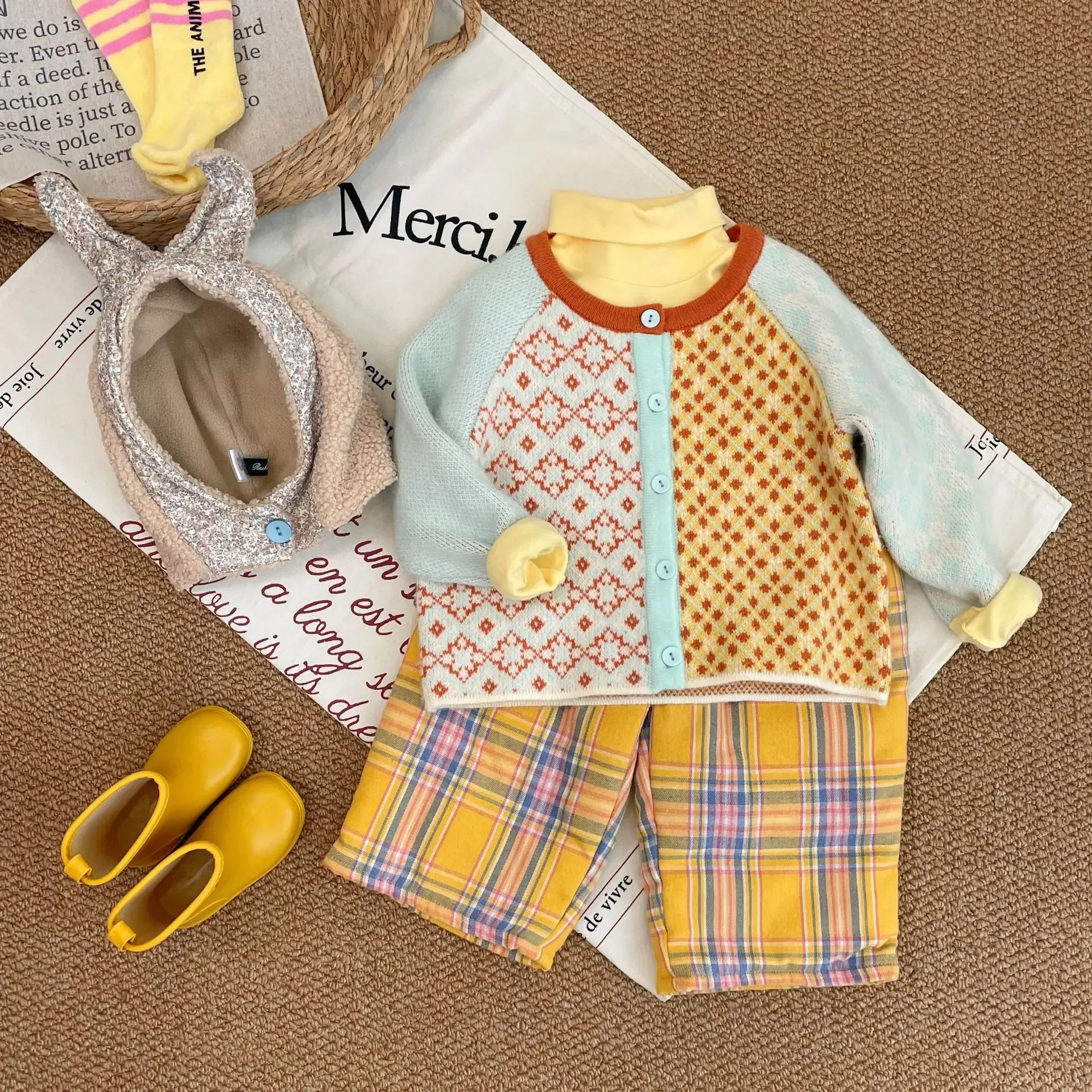 Baby's autumn knitted sweater with plush insulation cardigan Baby's knitted floral sweater+plush pants set baby girl clothes