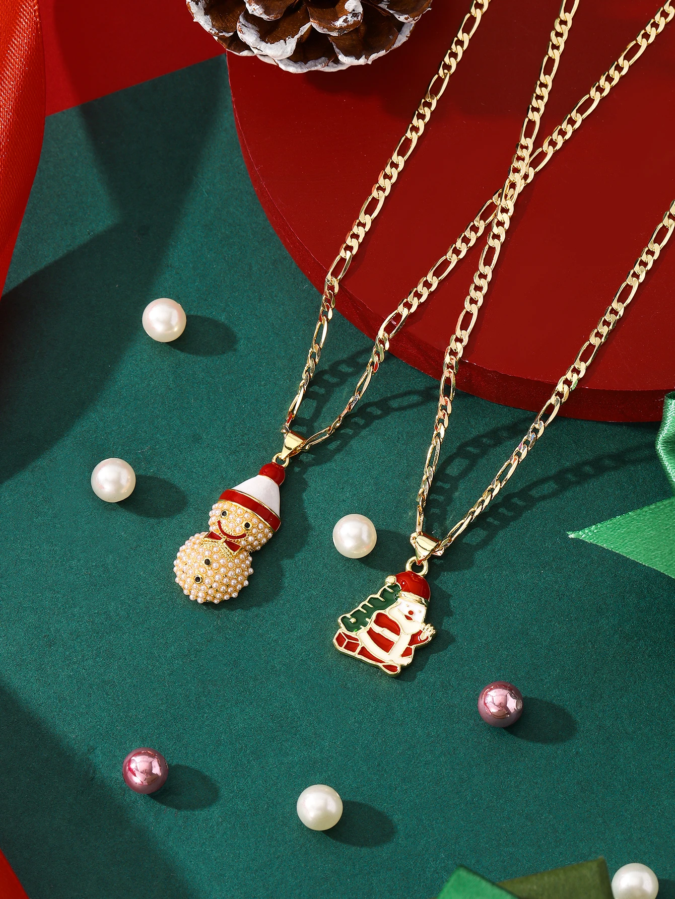 1 Piece of Eco-Friendly Copper Material, Exquisite and Elegant Cartoon Imitation Enamel Craftsmanship Christmas Pendant Necklace Featuring a Snowman & Santa Claus, Suitable for Christmas/Thanksgiving/Halloween/Mother's Day/Valentine's Day as a Gift for Couples/Friends/Religious Friends, Catholic First Communion, Gift, Daily Holiday Wear, Prayer