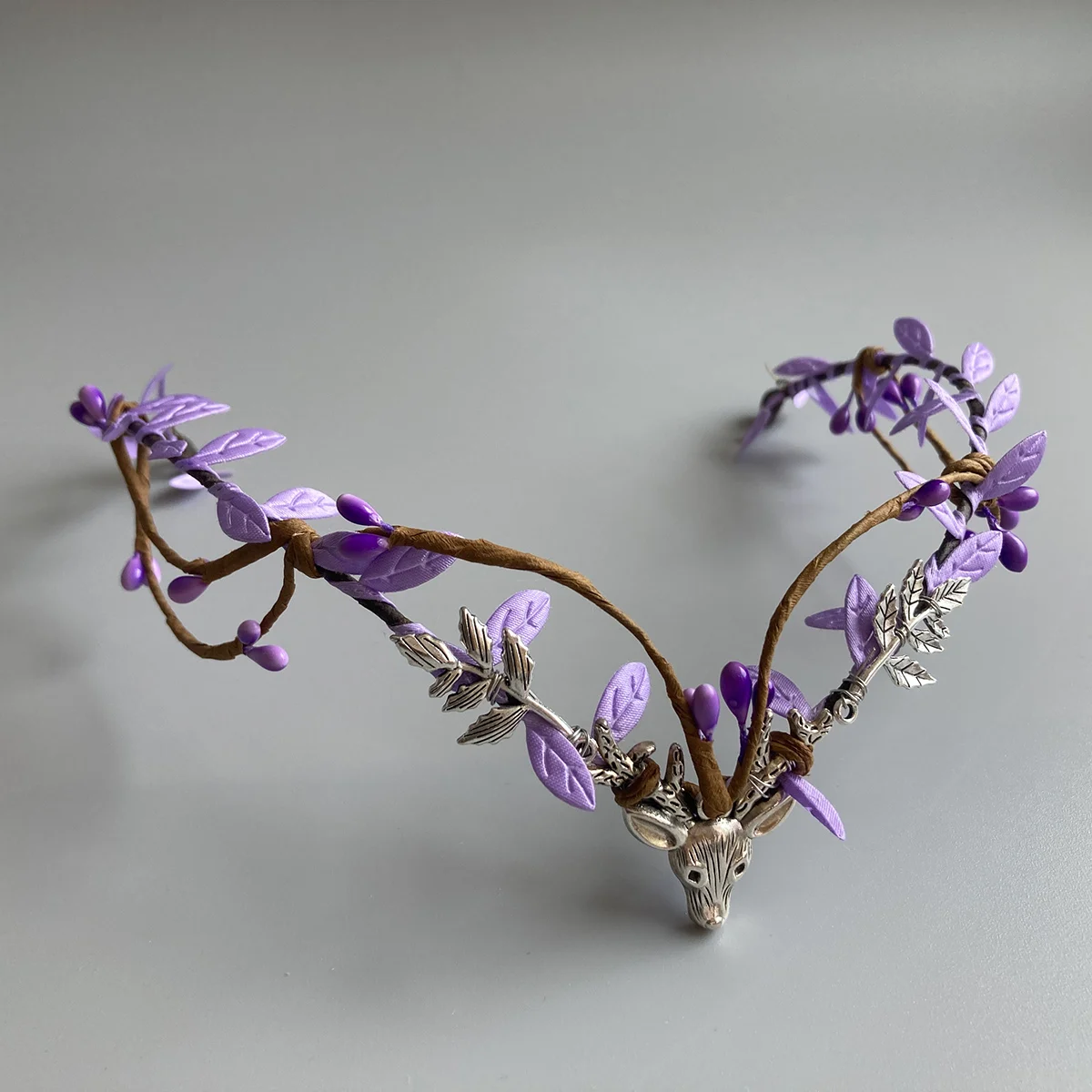 Bando pengantin Boho ELF Tiara, hiasan kepala Cosplay Peri kayu, mahkota ungu, hiasan kepala Elven rusa hidup, perhiasan dahi Renaissan