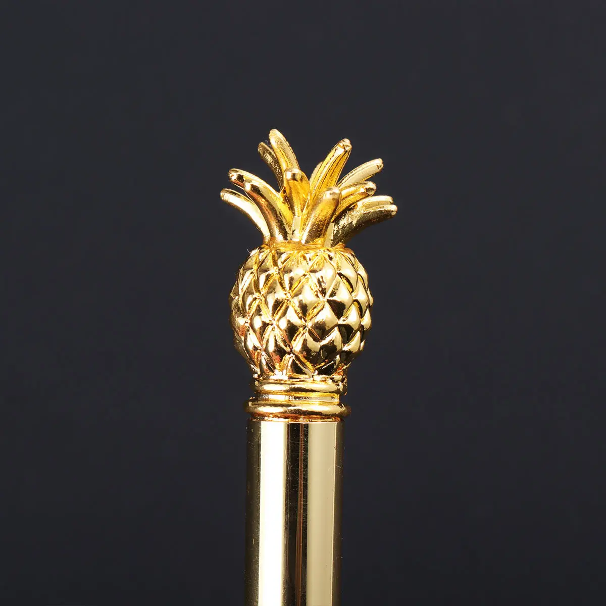 

Reflective Electroplated Gold Gel Ink Pen Adorable Pineapple Design Student Study Drawing Use Colorful Roller Ball Pen
