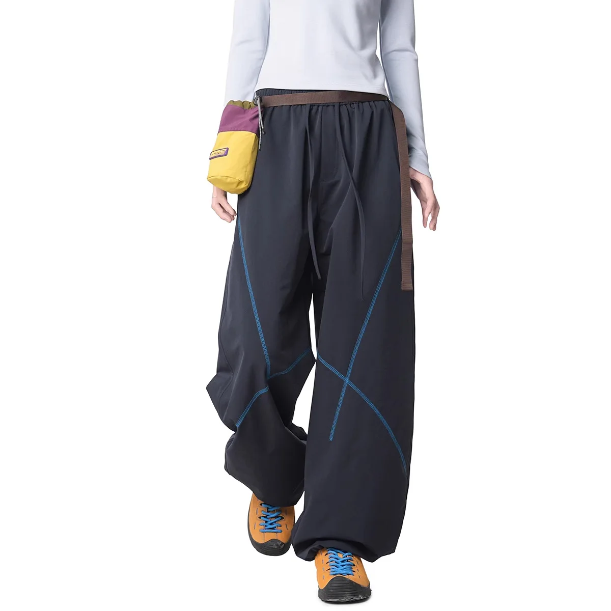 Neue Damen-Hose mit Kordelzug, weitem Bein, Kontrastnähten, Kreuzlinien, lässige, lockere Baggy-Hose, elastischem Bund, Streetwear, Parachu – Detail 6