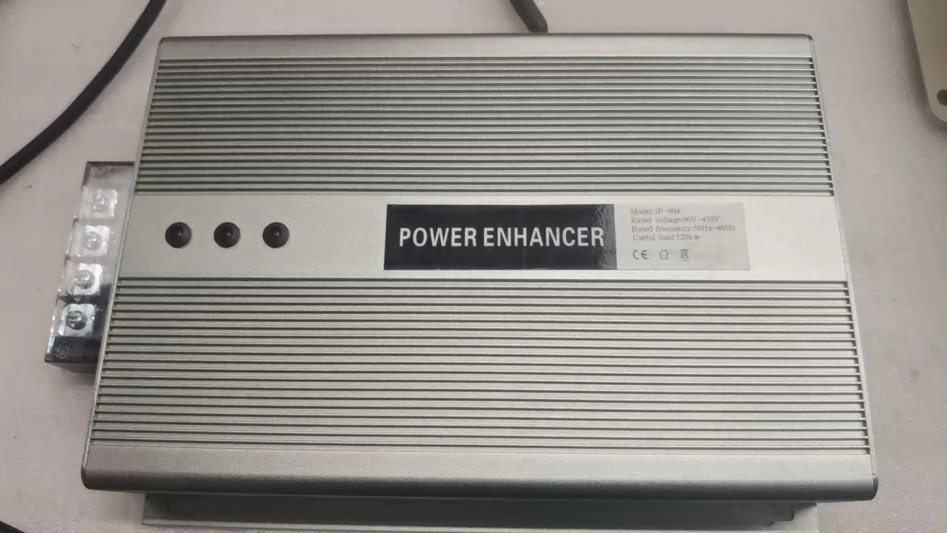 

Высокое качество, 3 фазы, 120 кВт, энергосберегающая коробка Pioneer, энергосберегающее устройство, энергосберегающее устройство