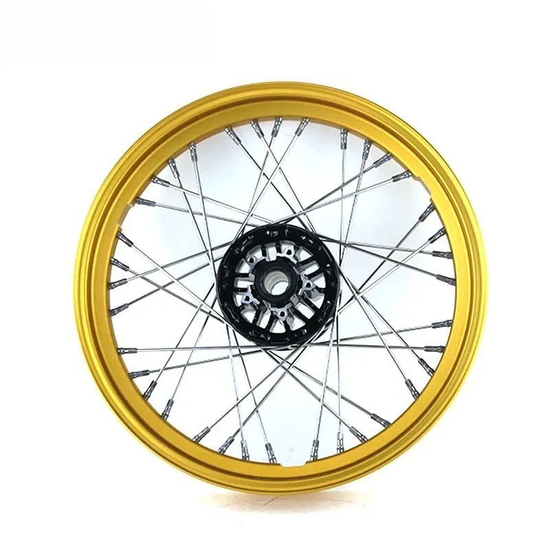 Adatto per parti di motociclette CFMOTO CF800MT Combinazione di cerchi anteriori e posteriori CF800-5 Mozzo ruota con raggi per cerchioni in acciaio