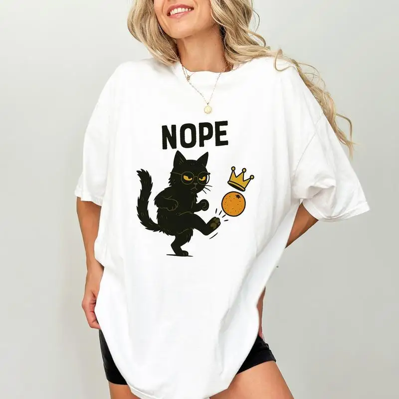 

Funny Black Cat "NOPE" Letter Print T-shirt | Cartoon Humor Design, Loose Summer Casual Tee for Women
