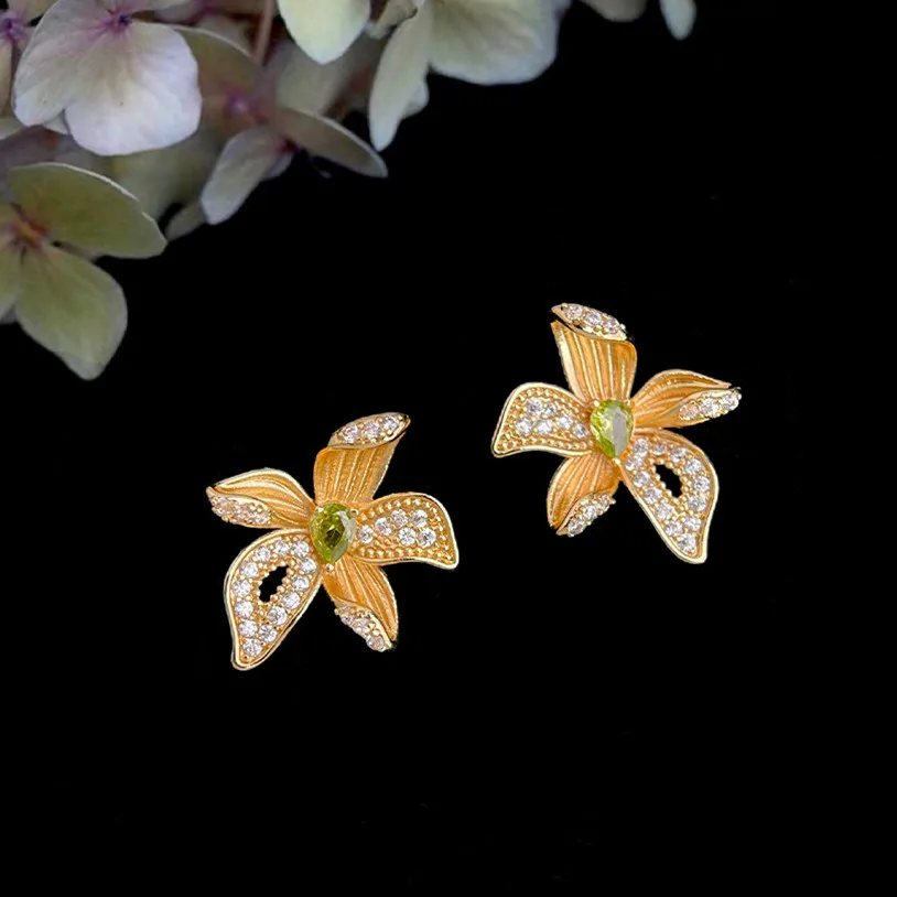

Original 2025 Crystal Yellow Flowers Plants leaf Series Earring Stud Earrings Women Jewelry Party Gifts Statement Irregular Flo