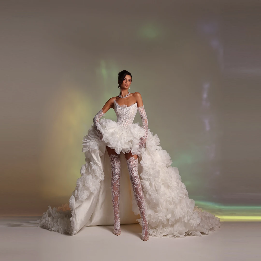 

Белое кружевное свадебное платье, роскошное свадебное платье с высоким и низким подолом, платье для выпускного вечера без бретелек, пышные халаты с рюшами по индивидуальному заказу 2026