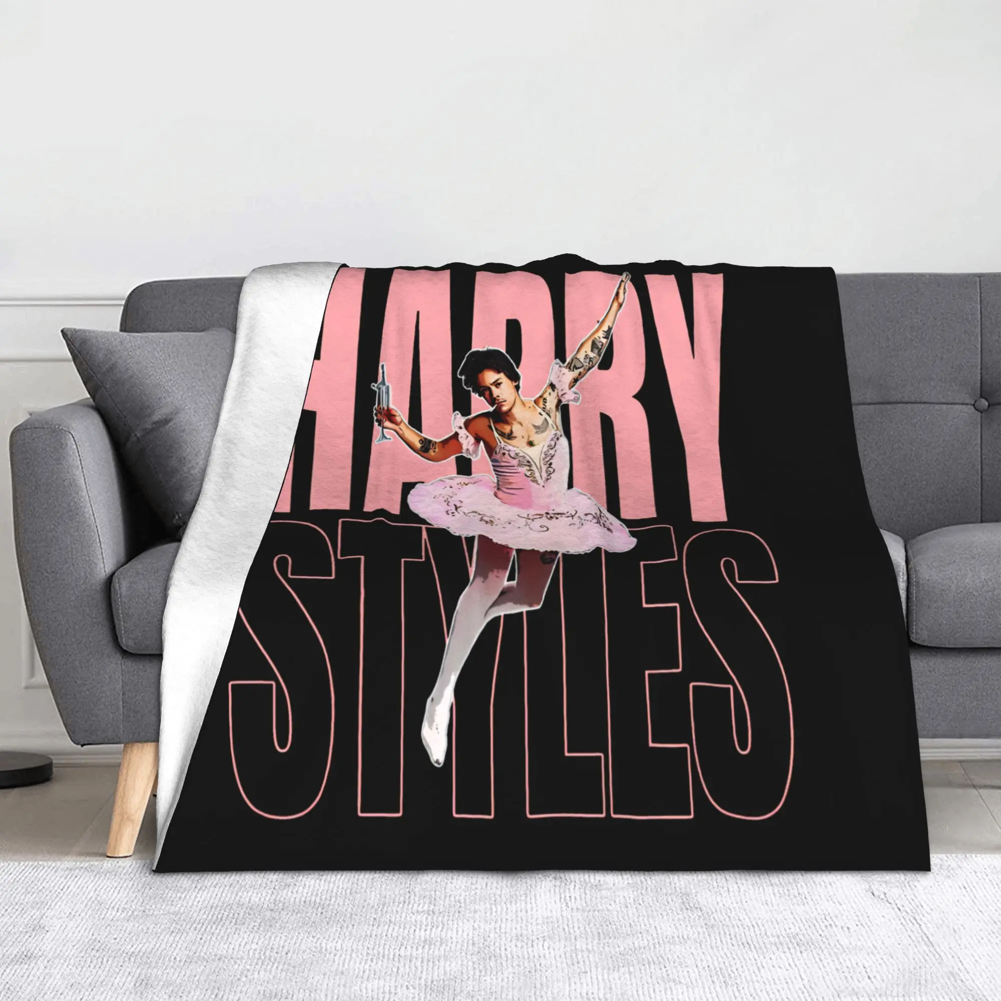 HARRYs STYLES Pink Blankets Flannel Decoration Multi-function Super Soft Throw Blankets for Sofa Outdoor Bedspread