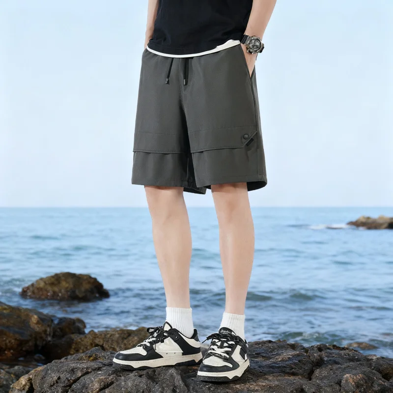 

Men's Summer Ice Silk Cargo Shorts Loose Straight Knee-Length Quick-Dry Breathable Casual Sports Shorts Plus Size M-8XL