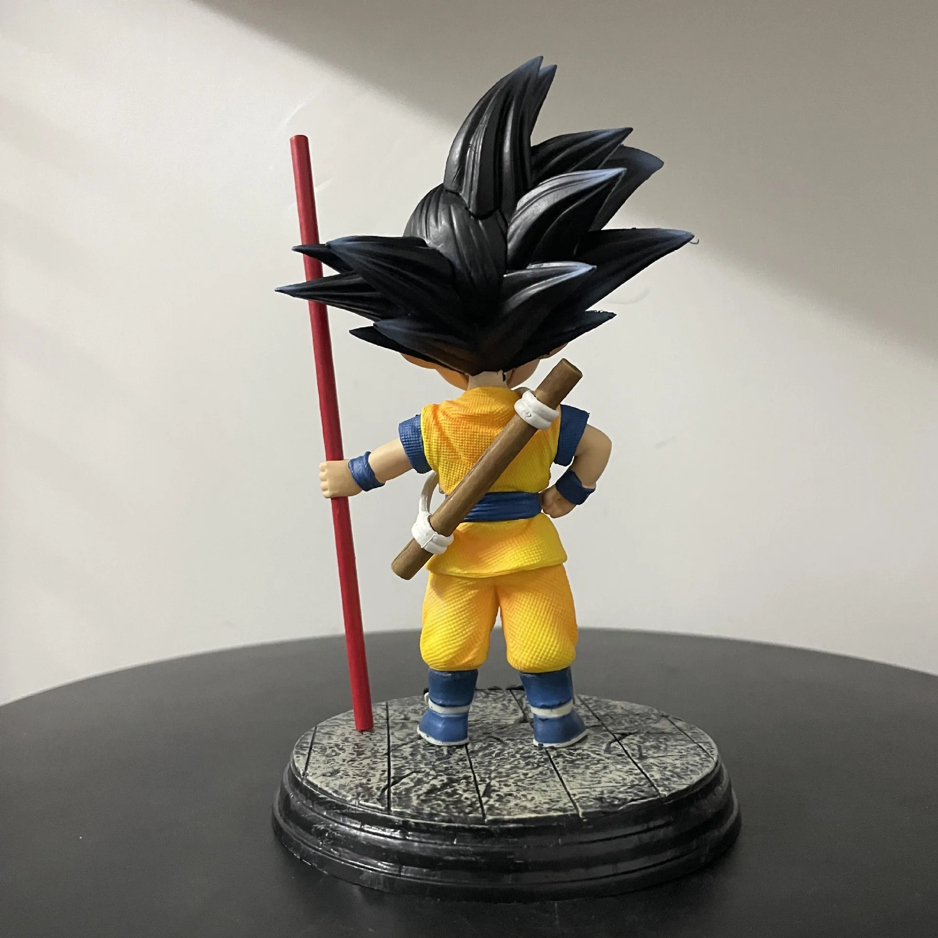 18cm Dragon Ball Goku wygląd dzieciństwa klasyczny obraz Anime Model figurki Gk kolekcja statua dekoracja stołu ozdoba zabawka